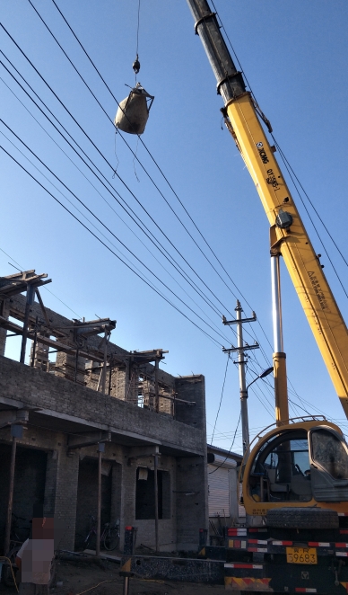 你知道哪些因素會(huì)影響吊車施工的有效性嗎？-- 霸州市祥泰建筑機(jī)械設(shè)備租賃有限公司