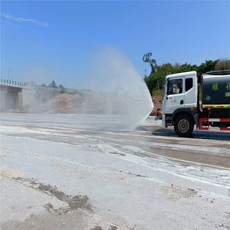 重慶灑水車能否在消防栓上取水-- 重慶誠信灑水車出租公司