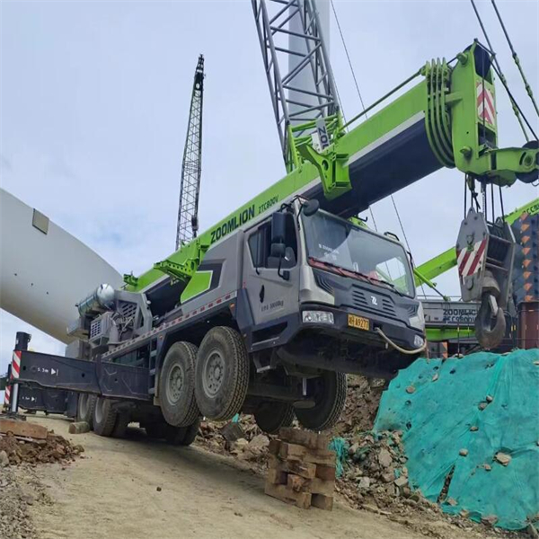 益陽吊車出租施工需要注意的天氣要求-- 益陽市巨科工程機(jī)械租賃有限公司