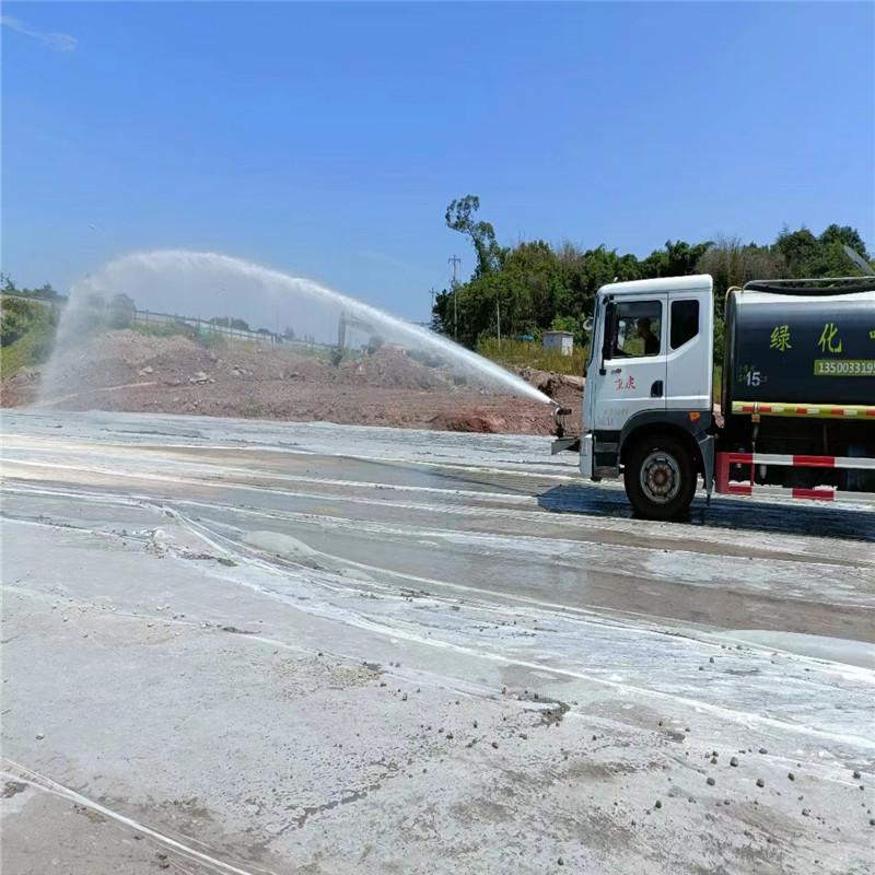 重慶環(huán)衛(wèi)灑水車的操作規(guī)范，讓城市更美好-- 重慶誠信灑水車租賃公司  