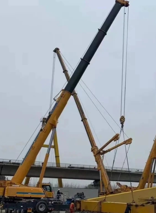 吊車在狹窄工地作業(yè)，它是怎樣巧妙避開各種障礙物？-- 沅江市德潤吊裝服務(wù)有限公司