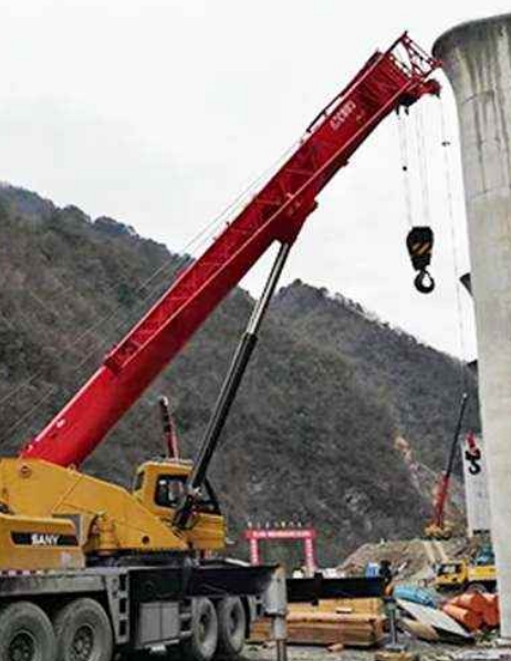 如何確保吊車司機(jī)的操作規(guī)范呢？-- 安順市凱宏吊裝服務(wù)中心