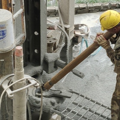 機(jī)鉆深水井PK人工挖井，機(jī)鉆井能夠使