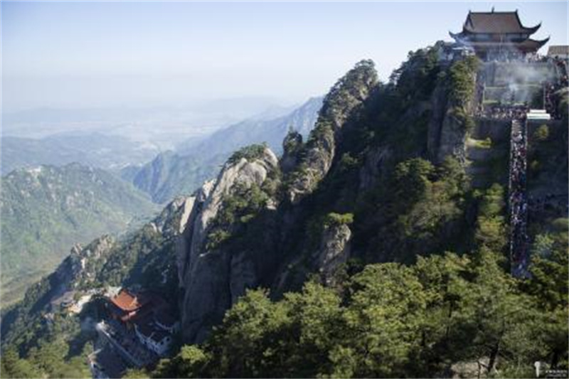 九華山包車(chē)上山費(fèi)用解析-- 九華山誠(chéng)信旅游包車(chē)公司