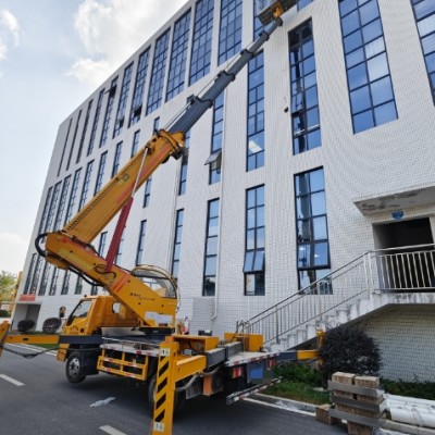 大型建筑工程，韶關(guān)吊車出租如何高效