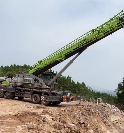 想要租賃智能化程度高的吊車，其操作軟件易用性、兼容性如何？-- 宿州市宏飛吊裝機(jī)械租賃服務(wù)中心