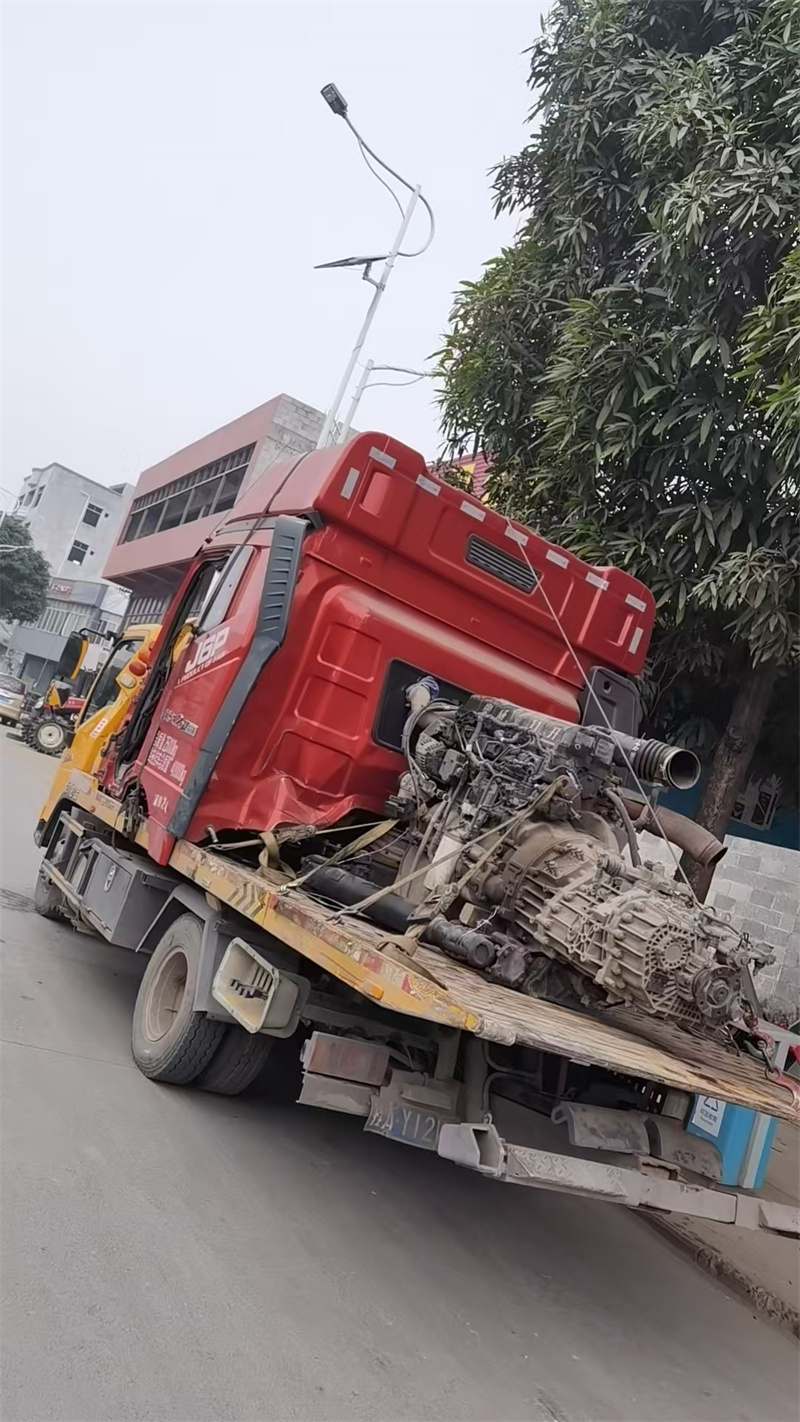 廣西報廢車拆解，環(huán)保與創(chuàng)新并進-- 廣西萬通報廢車回收服務中心